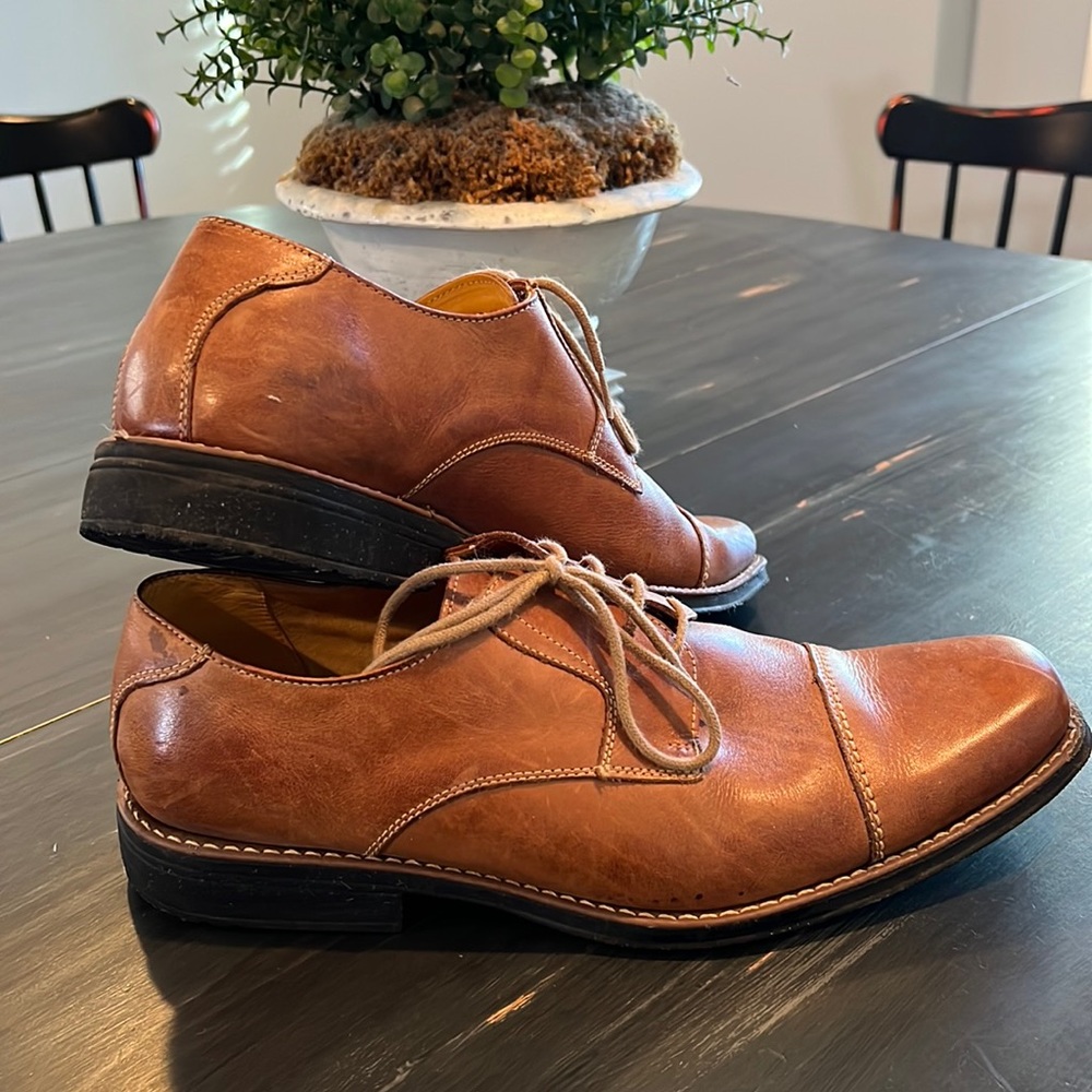 Brown mens Sandro Moscoloni dress shoes. Size 12m. Lightly used.